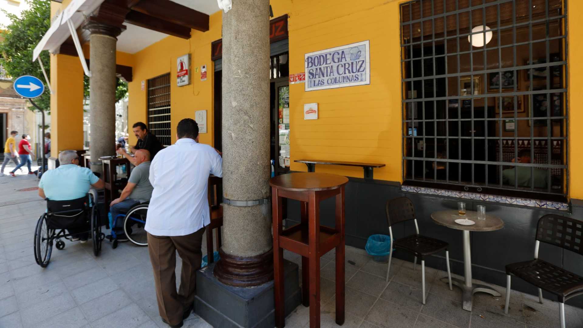 Las Columnas de Mateos Gago reabre tras más de un año cerrado