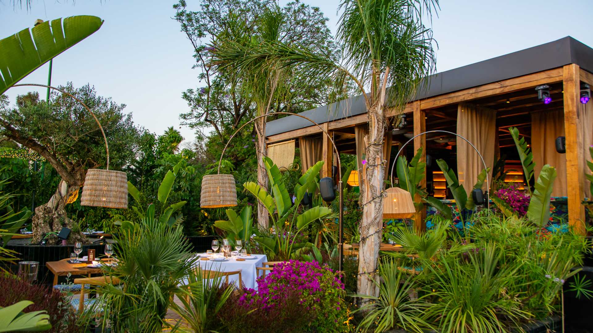 Maquiavelo, un restaurante de alta gama junto al Guadalquivir en Sevilla