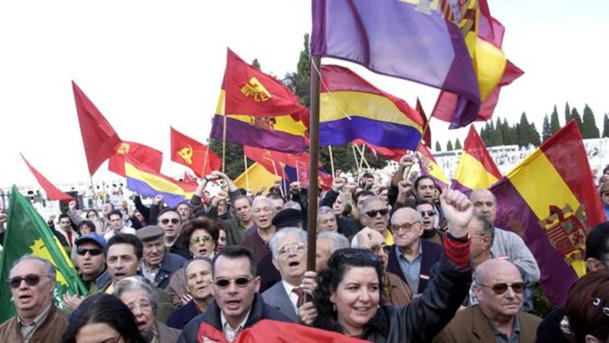 Un acto de homenaje a las víctimas de la Guerra Civil