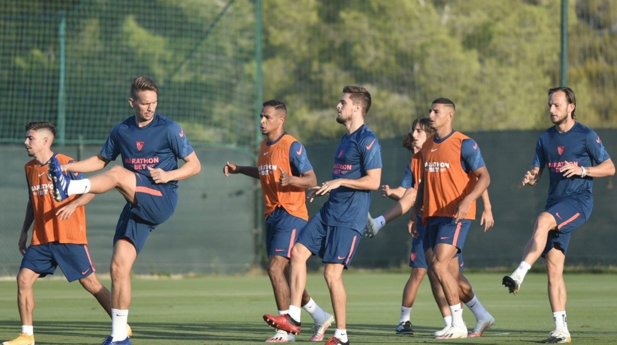 Entrenamiento de la pretemporada de 2020-21 en Algorfa