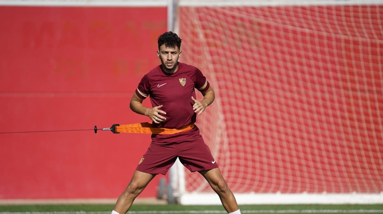 Munir, durante un entrenamiento del Sevilla FC en esta pretemporada