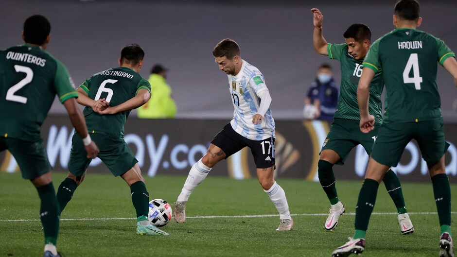 Acuña y Papu Gómez, titulares en la exhibición de Messi ante Bolivia