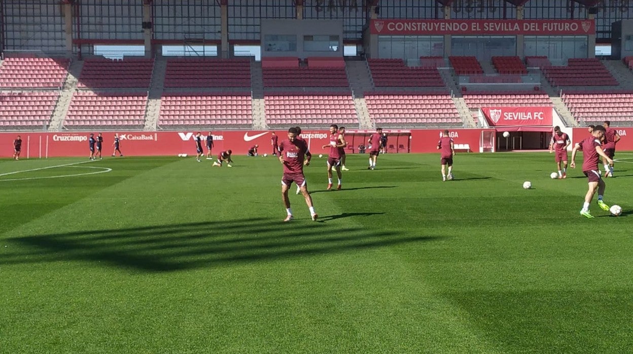 En-Nesyri, esta mañana en el estadio Jesús Navas