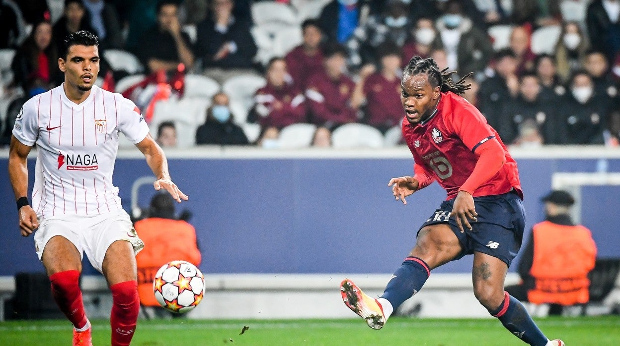 Rekik, ante Renato Sanches, durante el Lille - Sevilla