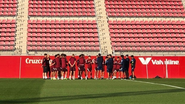 La larga charla de Lopetegui tras el empate en Mallorca