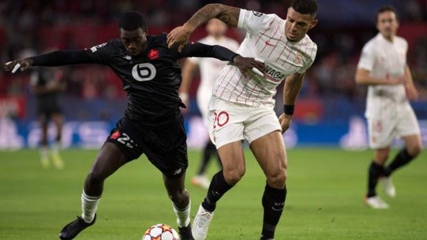 Diego Carlos: «Este partido sirve de lección para aprender»