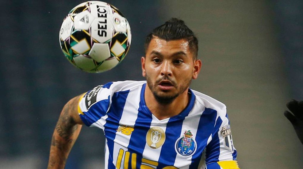 El jugador del Oporto, Tecatito Corona