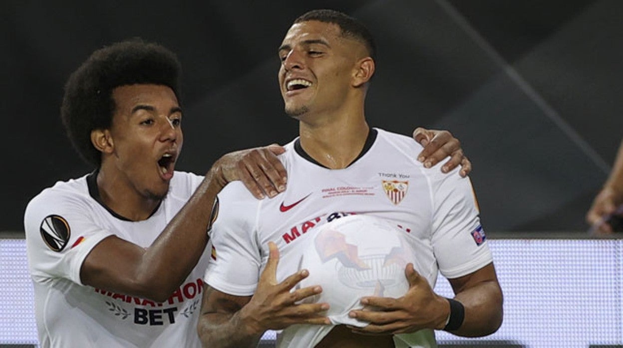 Jules Koundé y Diego Carlos