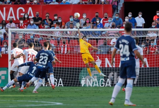 Koundé, el jugador cuya presencia en el campo fue más determinante