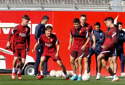 Lamela en uno de los rondos del entrenamiento