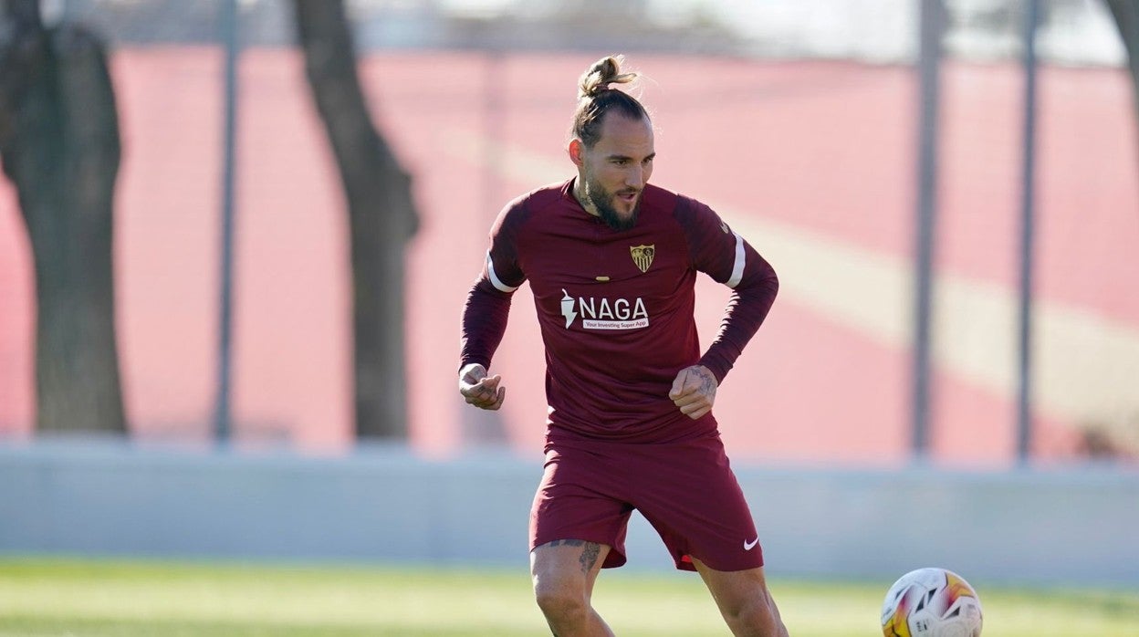 Nemanja Gudelj sería una de las grandes novedades en el once de Julen Lopetegui para los votantes en la encuesta de Orgullodenervion.com