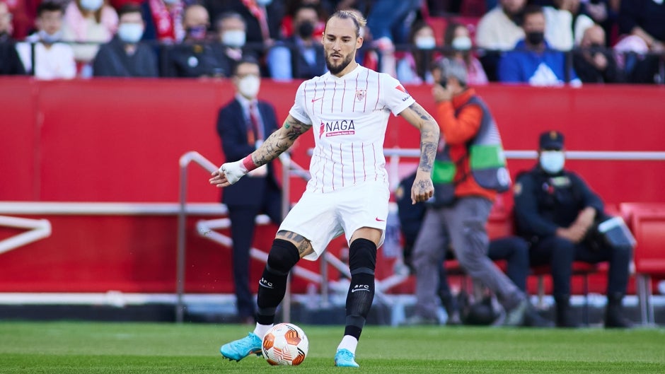 Gudelj aprovecha su polivalencia para sumar minutos