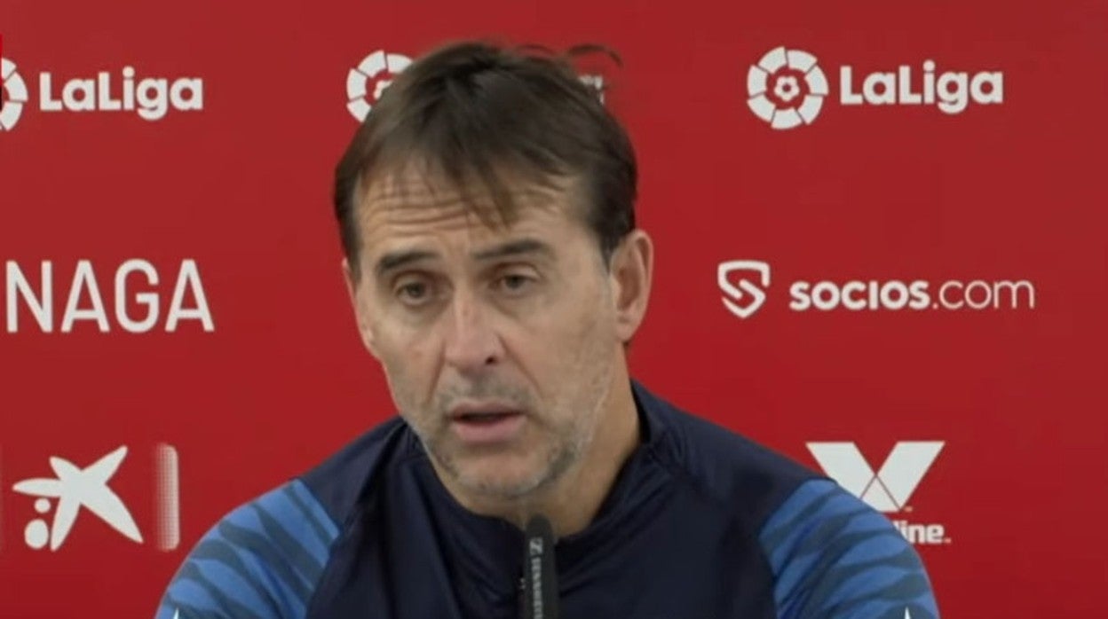 Julen Lopetegui durante la rueda de prensa previa al encuentro de la 31ª jornada de LaLiga entre el Sevilla FC y el Granada CF