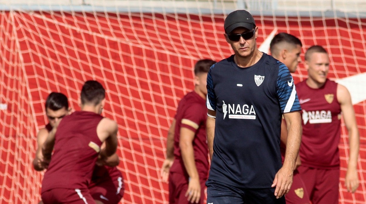 Julen Lopetegui durante un entrenamiento de esta temporada