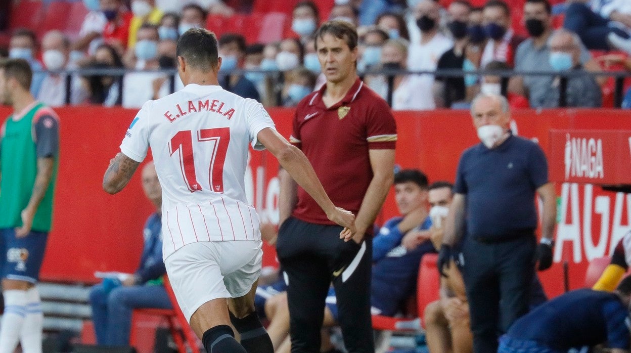 Lamela y Julen Lopetegui, en un partido de esta temporada