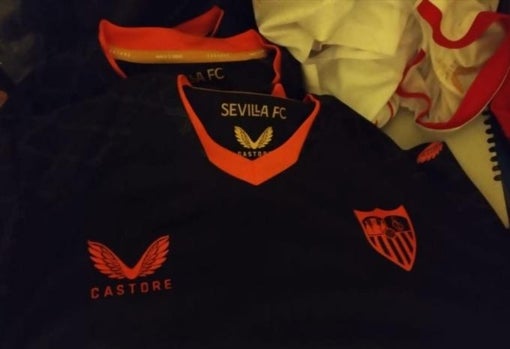 Se filtran las posibles camisetas del Sevilla FC para la temporada 2022-23