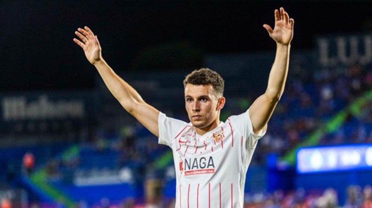 Idrissi gesticula en partido del Sevilla ante el Getafe