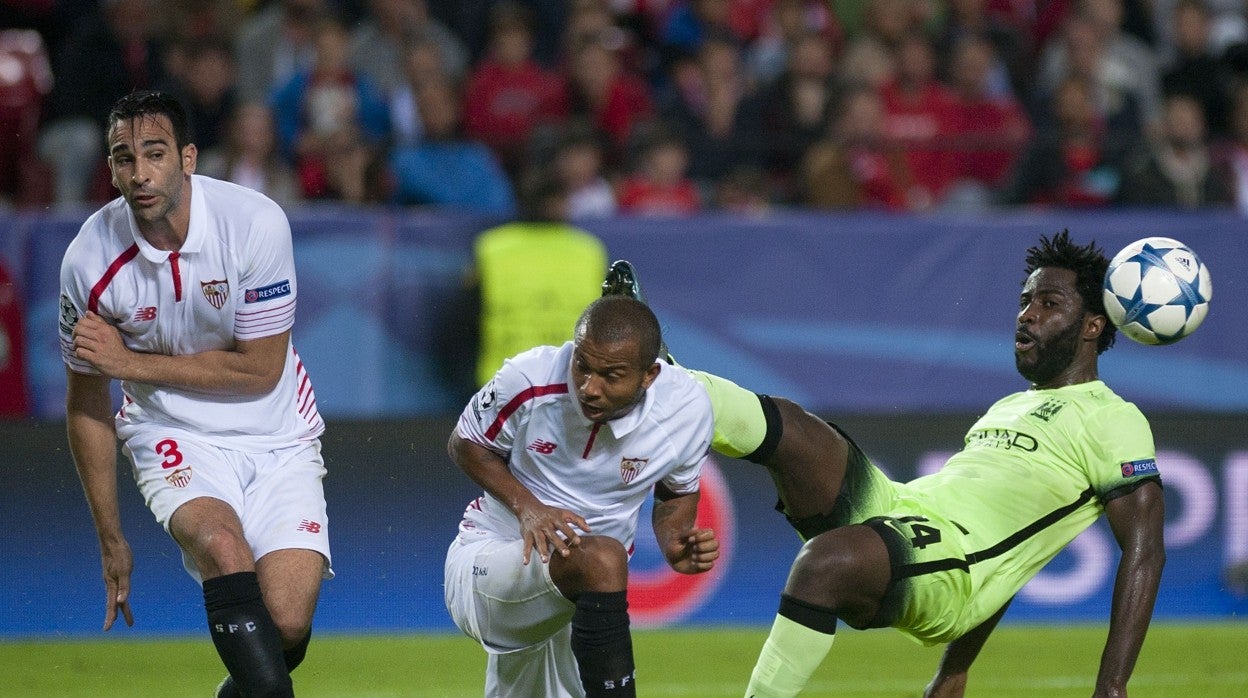 Un lance del último Sevilla FC - Manchester City en el Sánchez-Pizjuán