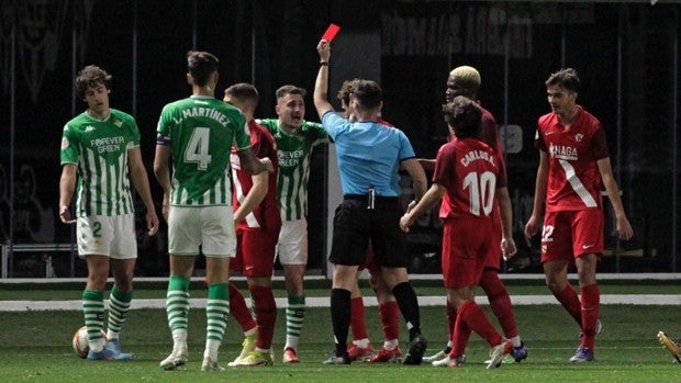 El derbi Betis Deportivo - Sevilla Atlético se jugará el domingo 25 de septiembre