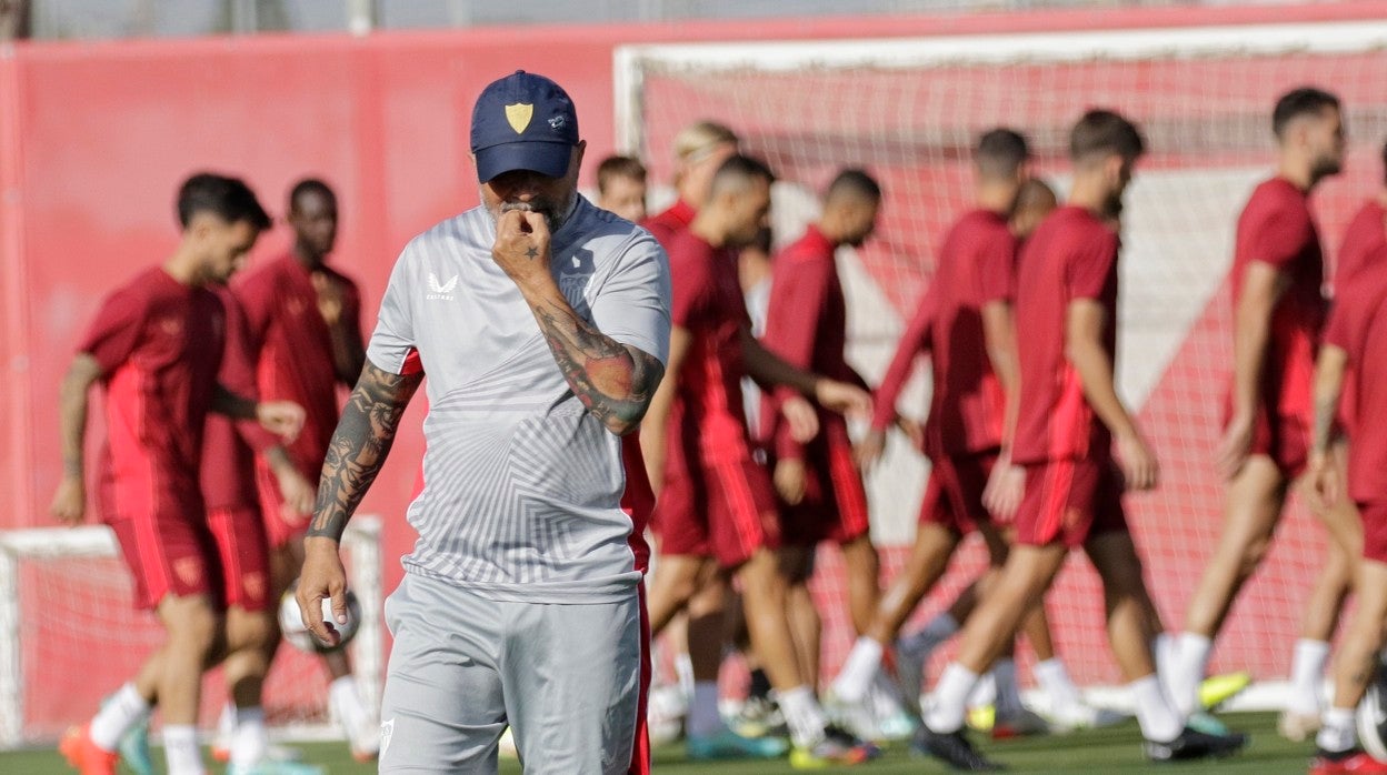 Jorge Sampaoli, en un entrenamiento del Sevilla FC