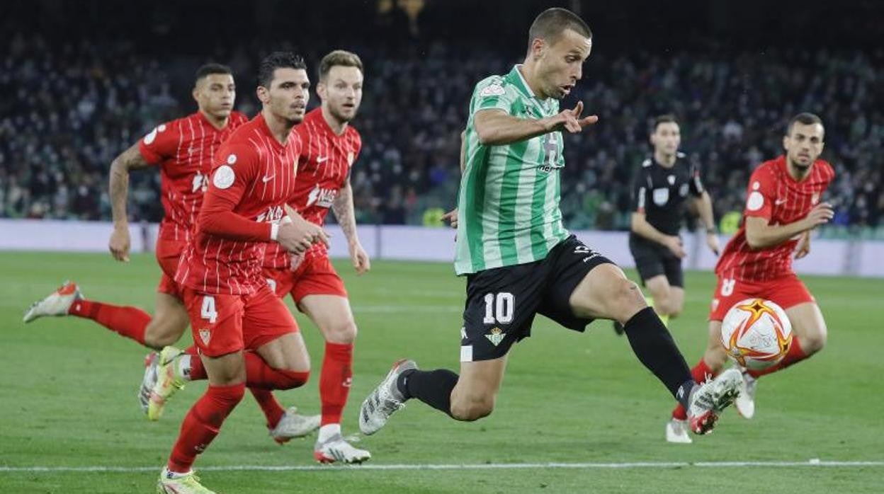 El Betis llega al derbi en un momento dulce de la temporada