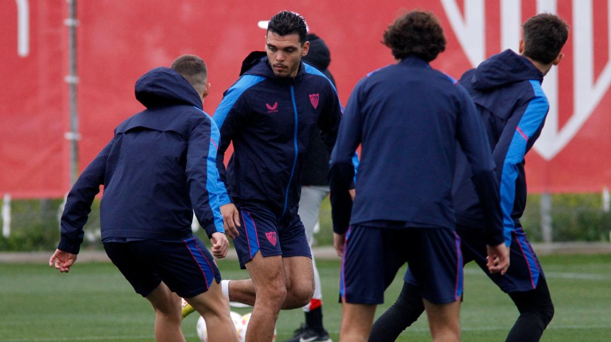 Alavés - Sevilla, alineaciones oficiales: Suso y Rekik, entre los titulares