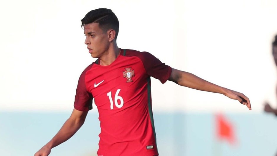 Joao Santos, el «Busquets de Alcochete» avalado por Nuno Mendes