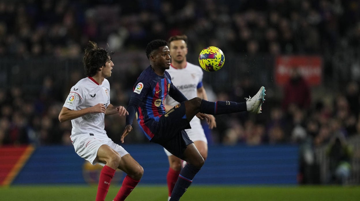Ansu Fati, en su duelo ante el Sevilla