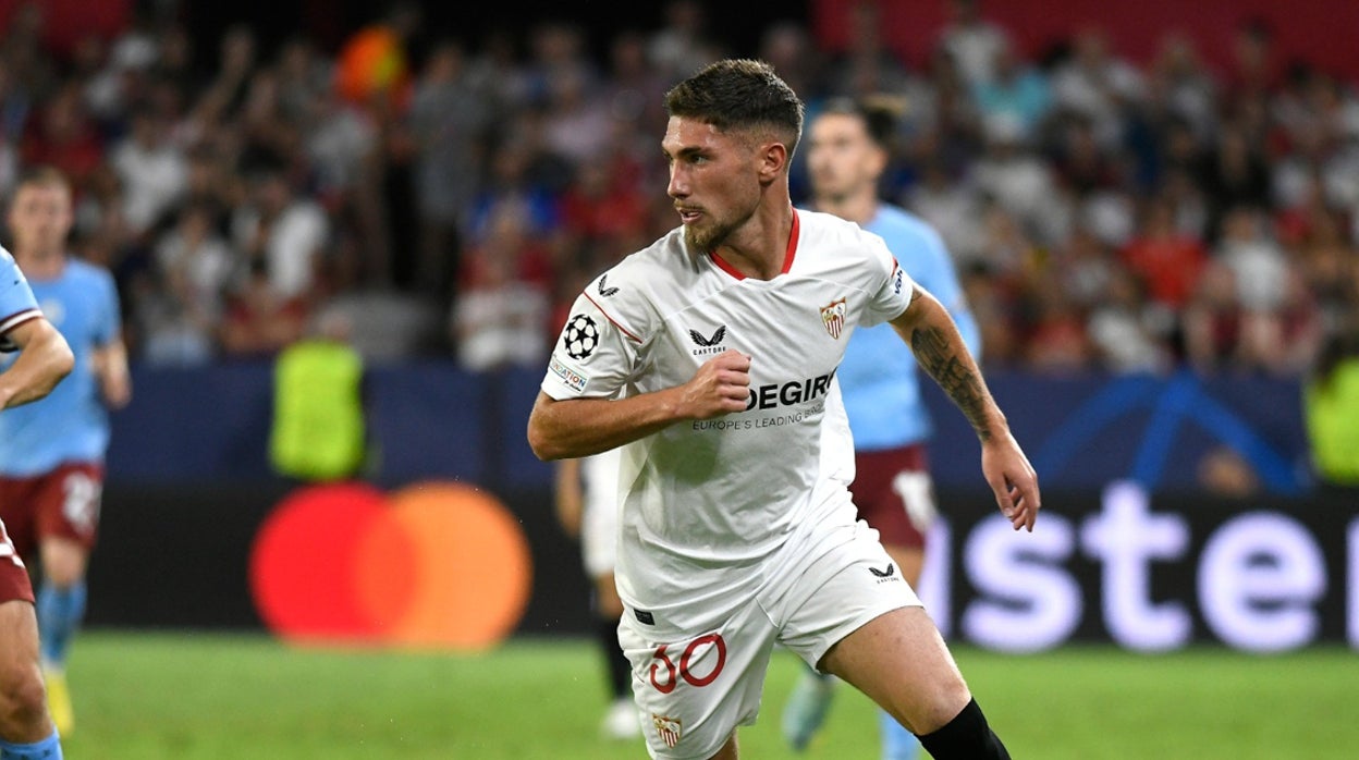 José Ángel Carmona, jugador del Sevilla FC