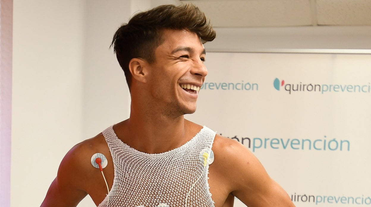 Óliver Torres, durante los test de esta mañana