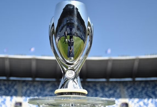 Trofeo de la Champions: ¿Cuánto mide?, ¿Cuánto pesa?, ¿Quién lo diseño?