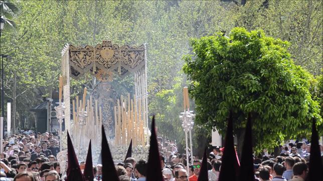 El Cerro por la Plaza del Triunfo