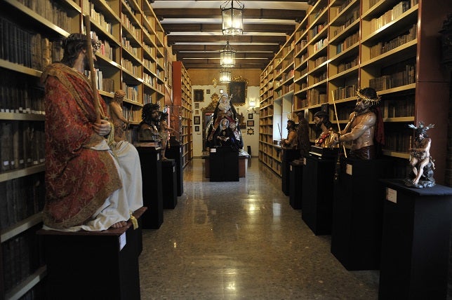 El Santo Ángel inaugura una exposición dedicada al Ecce Homo