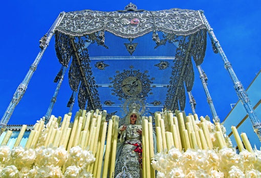 La Virgen de la Paz un domingo de Ramos