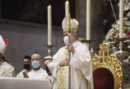 El nuevo arzobispo en su toma de posesión