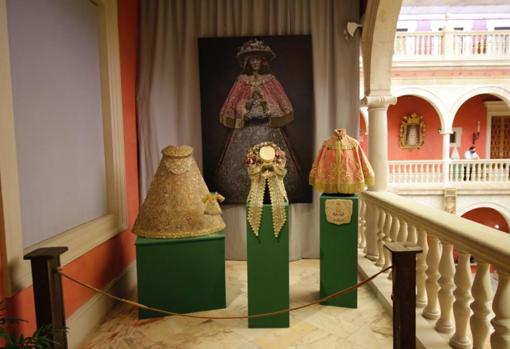 Exposición 'Jubilar Rocío' en Cajasol