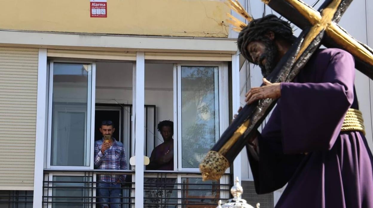 Las mejores imágenes del traslado del Gran Poder a la parroquia de la Candelaria