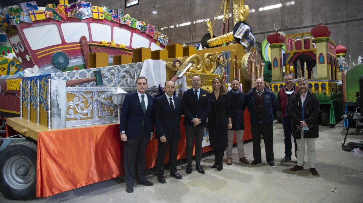 Nueva carroza de los artesanos