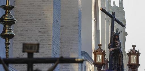 Horarios e itinerarios del Viernes de Dolores en Sevilla de la Semana Santa 2022