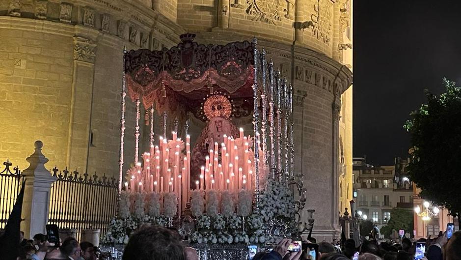 Así te hemos contado en directo el Lunes Santo de la Semana Santa de Sevilla: San Pablo, San Gonzalo y las Aguas tuvieron que refugiarse