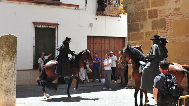 Buscan mutilados y personas con cicatrices para figurar en la serie de Alberto Rodríguez
