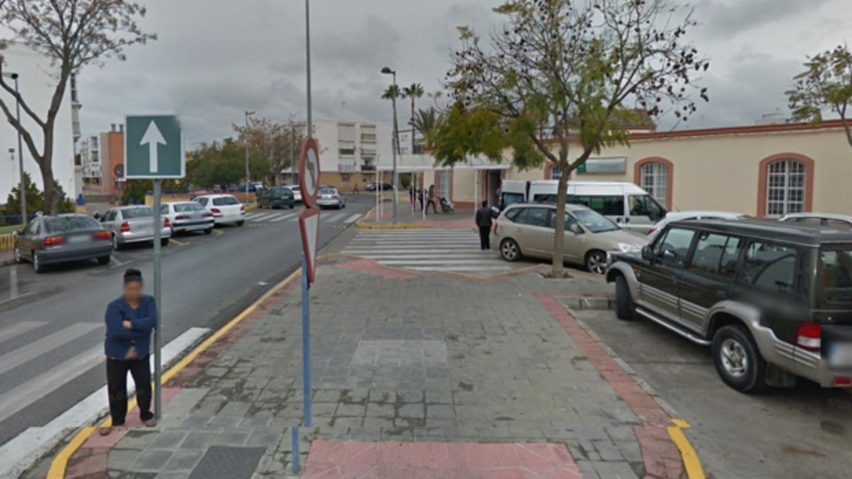 La vivienda deshabitada se encuentra en el barrio de Doña Mercedes de Dos Hermanas