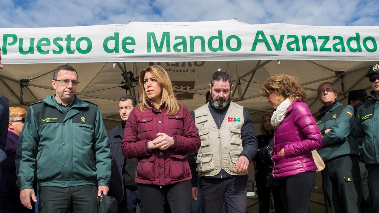 La presidenta de Andalucía, Susana Díaz, en el puesto de mando avanzado