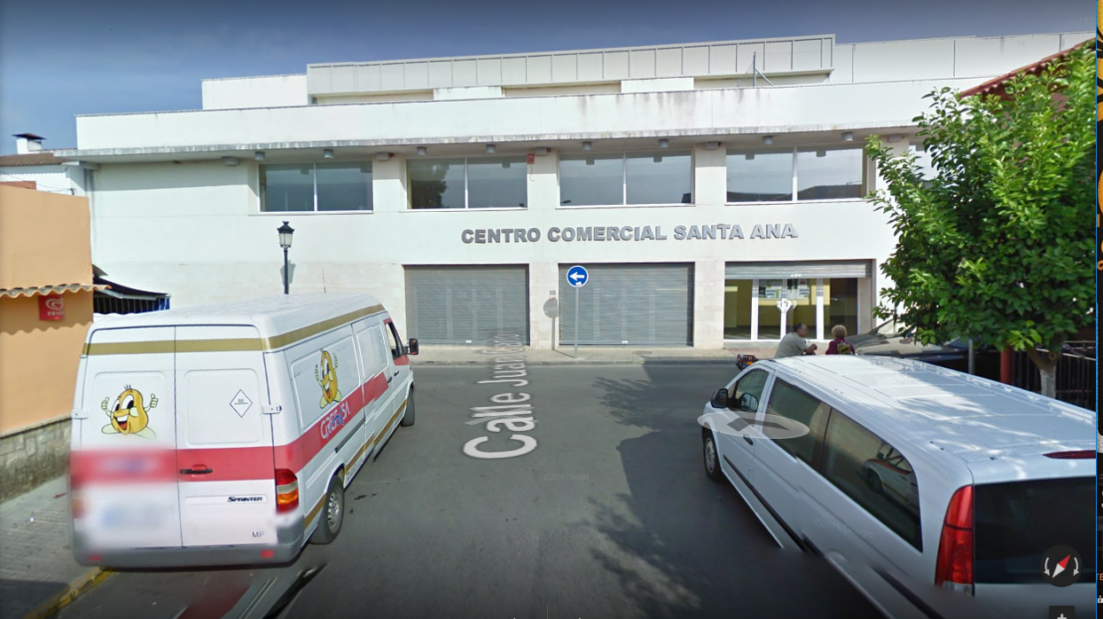 El PP critica al gobierno local por el «cierre sin previo aviso» del centro comercial Santa Ana