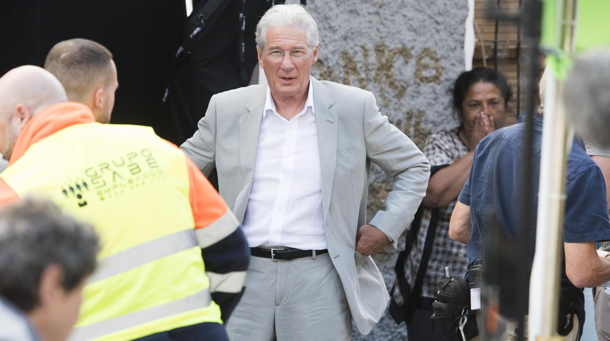 Richard Gere ya rueda en el Aljarafe, que se convierte en un pueblo mexicano para una nueva serie de la BBC