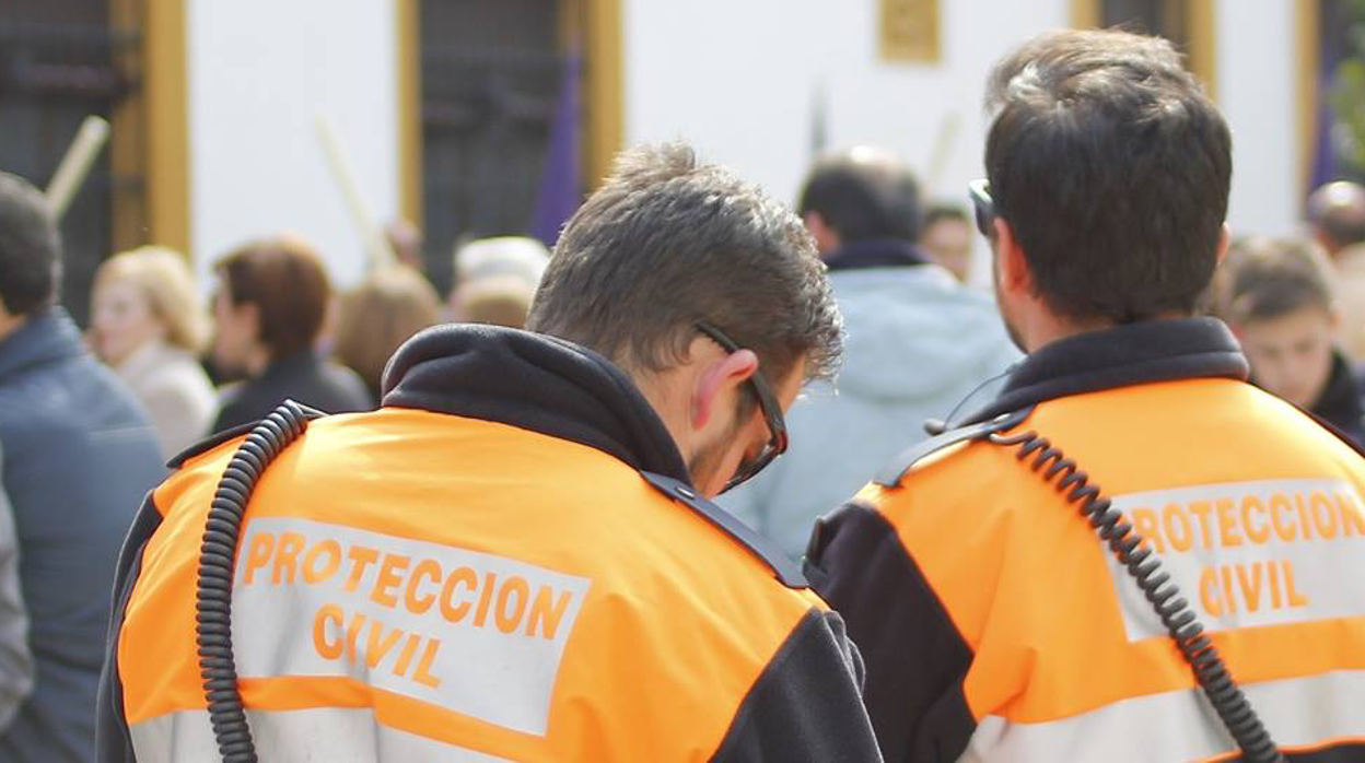 El dispositivo especial velará por la seguridad en las calles de Utrera durante la Semana Santa