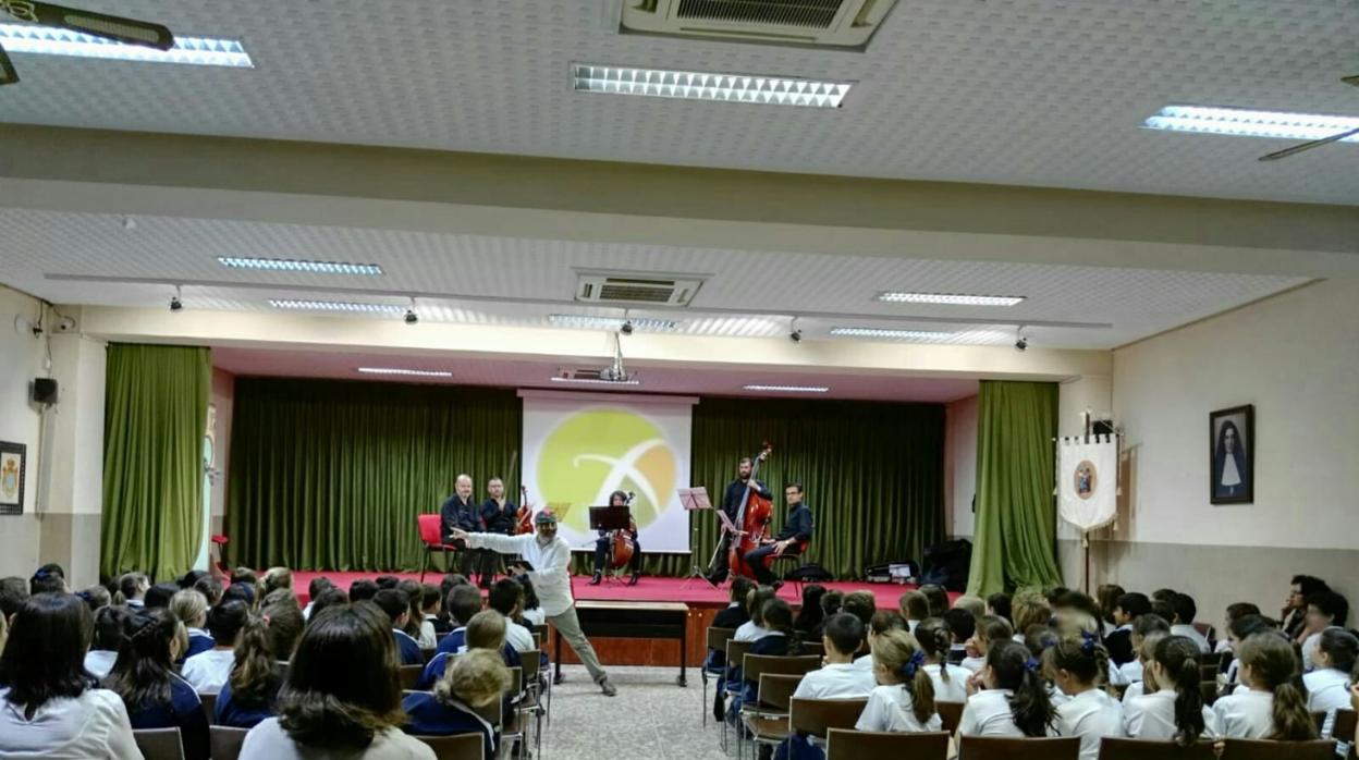 El colegio utrerano de la Sagrada Familia pone en marcha a lo largo del año numerosos eventos culturales