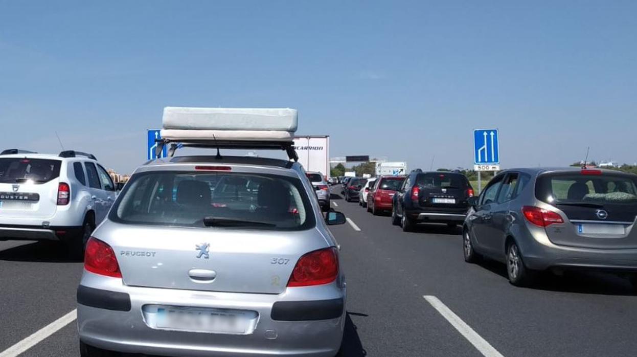 Las retenciones han sido la constante en la mañana de este miércoles