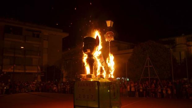 Los barrios de Utrera, listos para disfrutar un año más de la fiesta de los «Juanes»