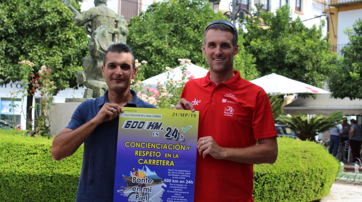Fran Falcón y Rafa Torres han puesto en marcha este curioso reto para concienciar a los conductores